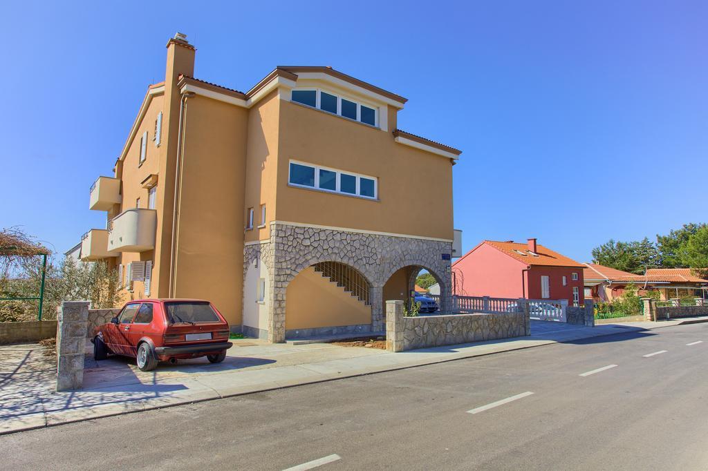 Apartments Vall Krk Town Exterior foto