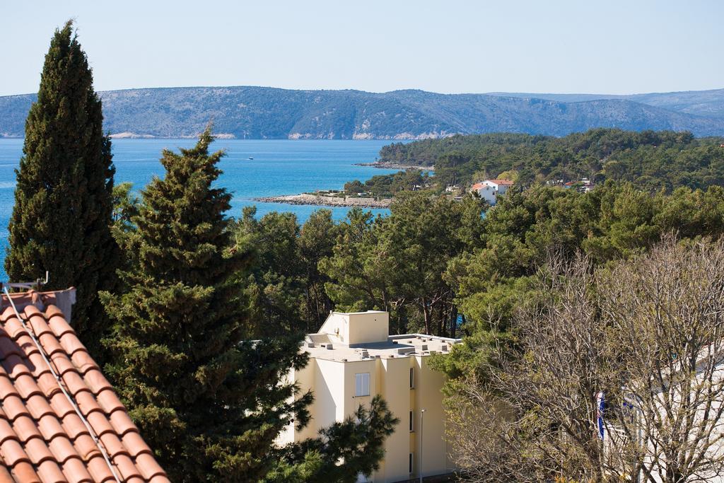 Apartments Vall Krk Town Exterior foto